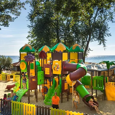 Ferienpark Istrian Premium Village Holiday Homes Novigrad Istria
