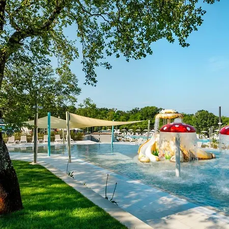 Istrian Premium Village Holiday Homes Ferienpark Novigrad Istria